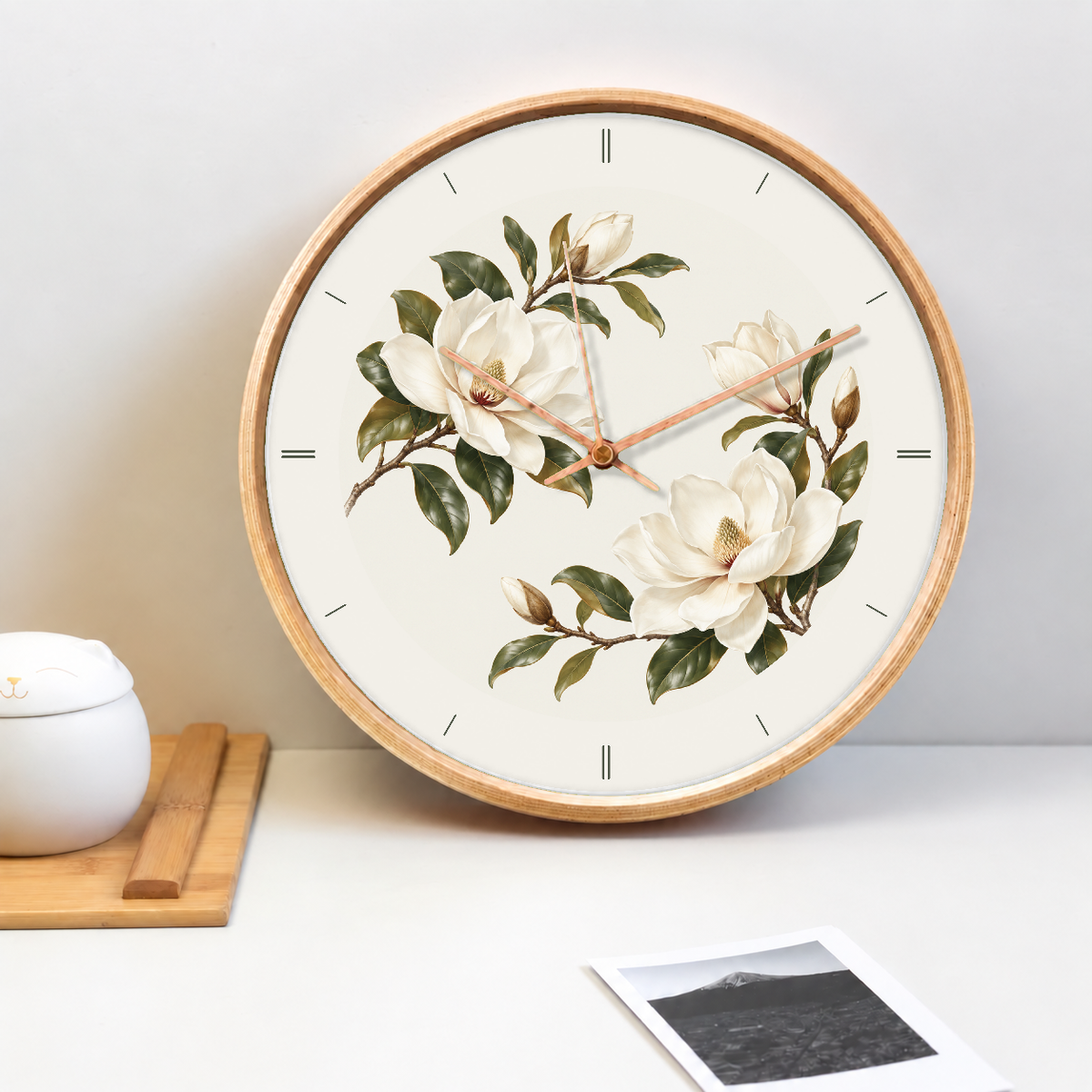 IMAGE_02_Tabletop_-_White_Magnolia_Wall_Clock_30cm_Wooden_Frame_-_WC-F021_-_649310203697.png